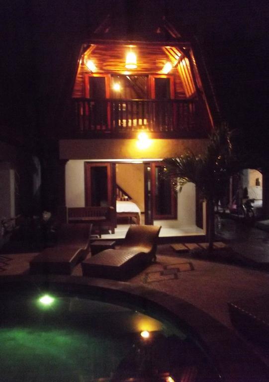 Gili Flush Harmony Hotel Gili Trawangan Exterior photo